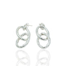 Aretes Aro Entrelazados en Movimiento