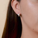 Aretes Huggies Mini Gruesa con Circonias