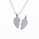 Dije Corazón Partido Mediano de Plata .925