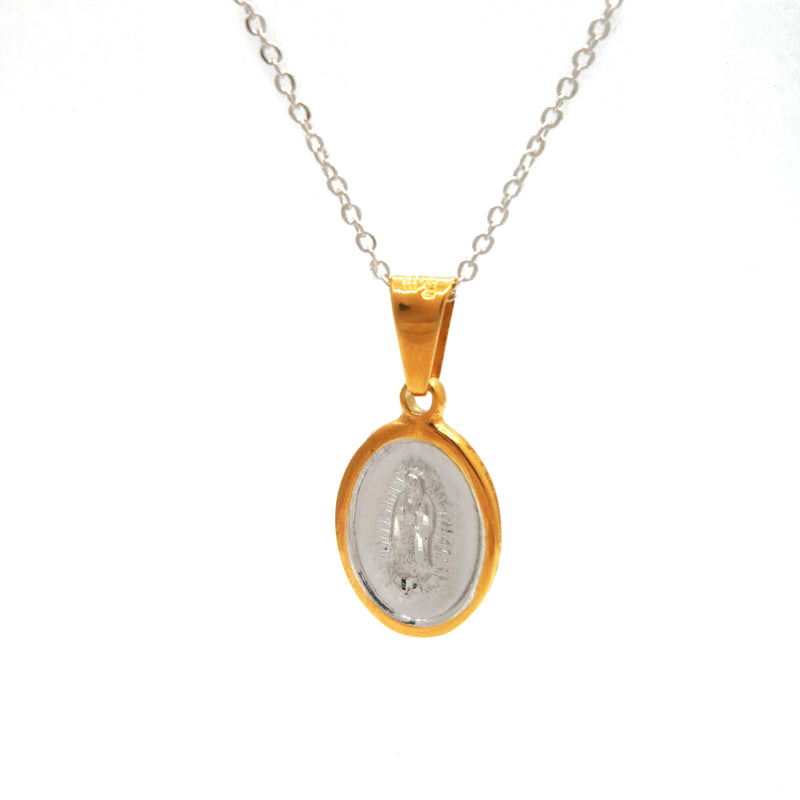 Dije Medalla Chica Virgen de Guadalupe de Plata .925 con Bisel de Chapa De Oro