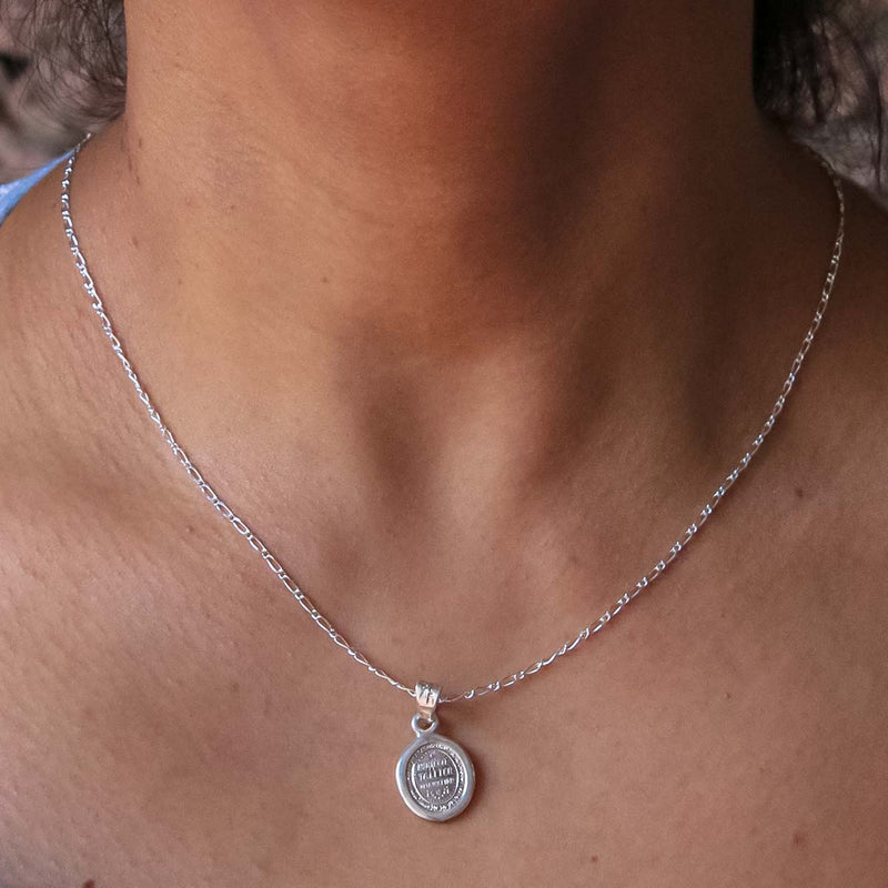 Dije Medalla Virgen de Guadalupe de Plata .925 - 3